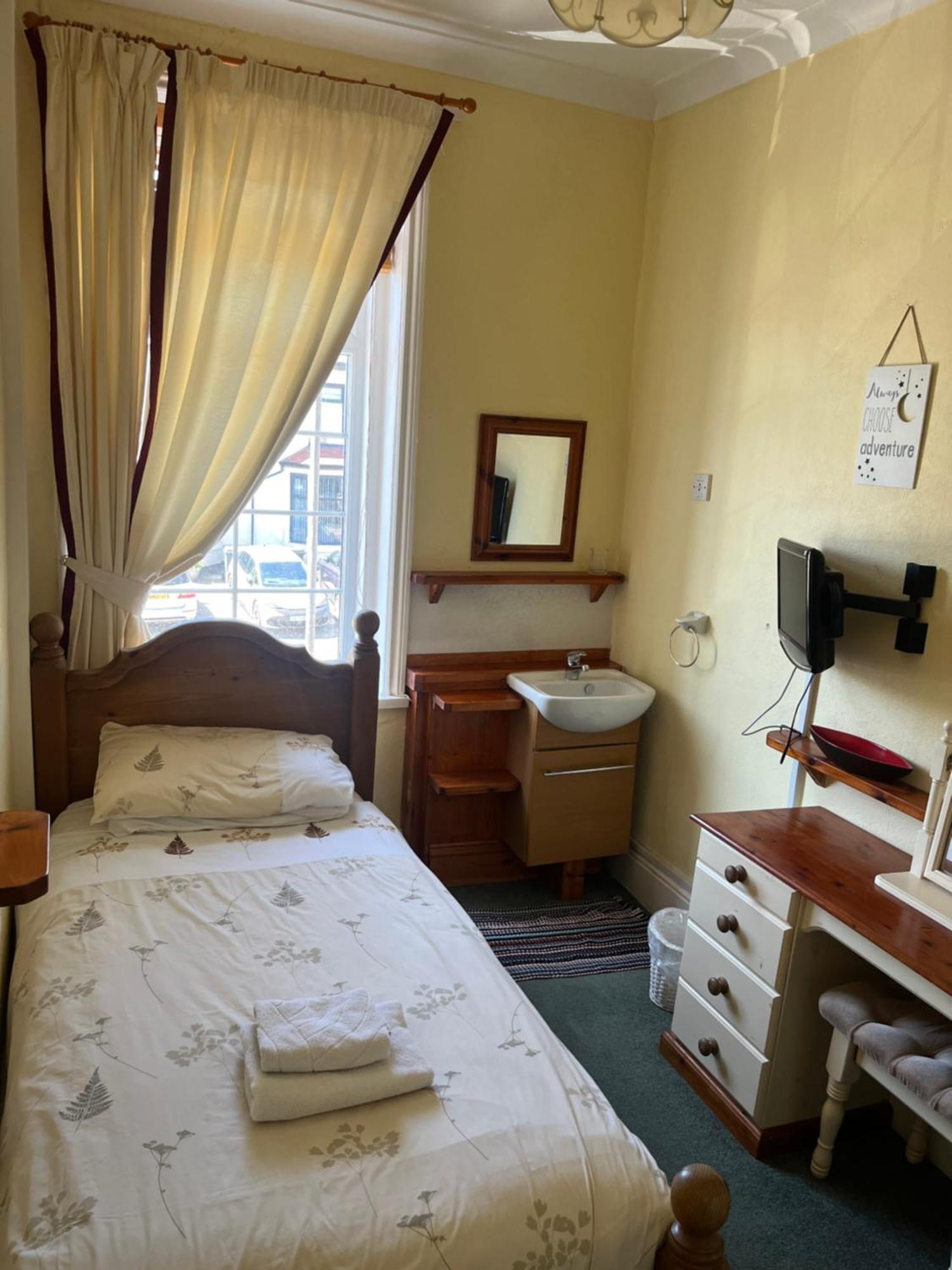 Marston Town Centre Villa 블랙풀 외부 사진