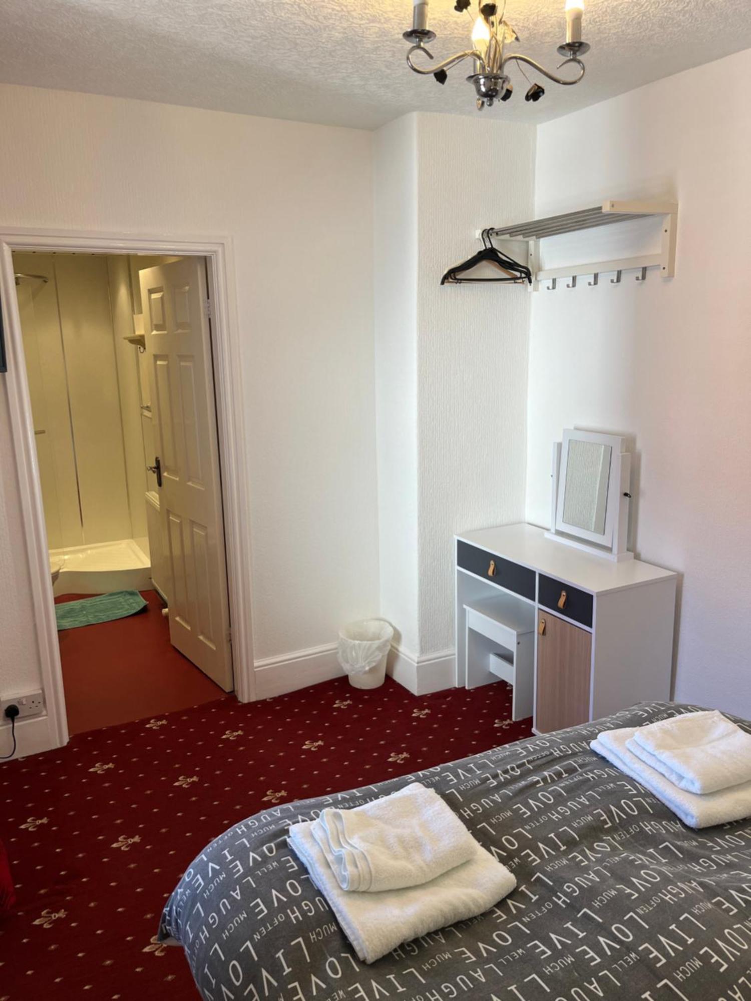 Marston Town Centre Villa 블랙풀 외부 사진